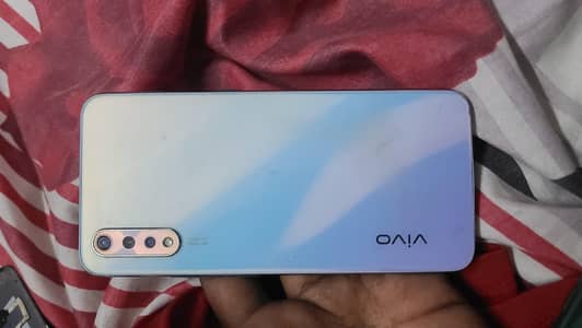 Vivo S1