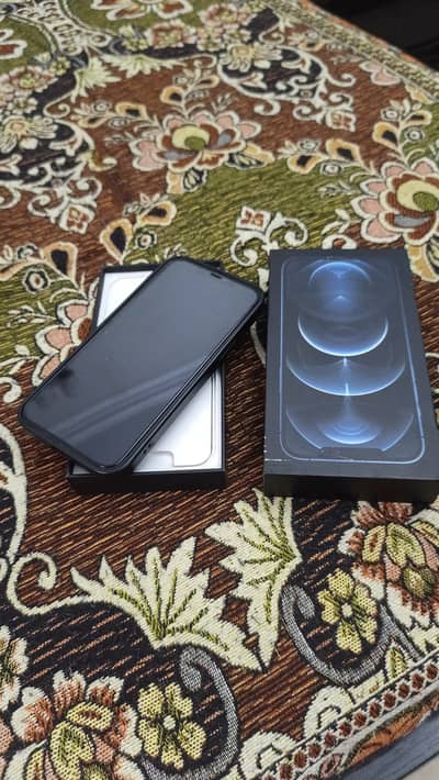 Apple iPhone 12 Pro Max 128GB USA Varint 90% Batry Helth | BOX