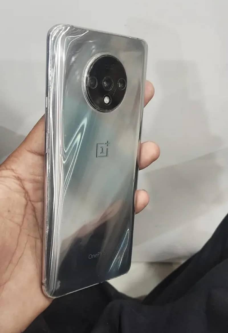 One Plus 7T 1