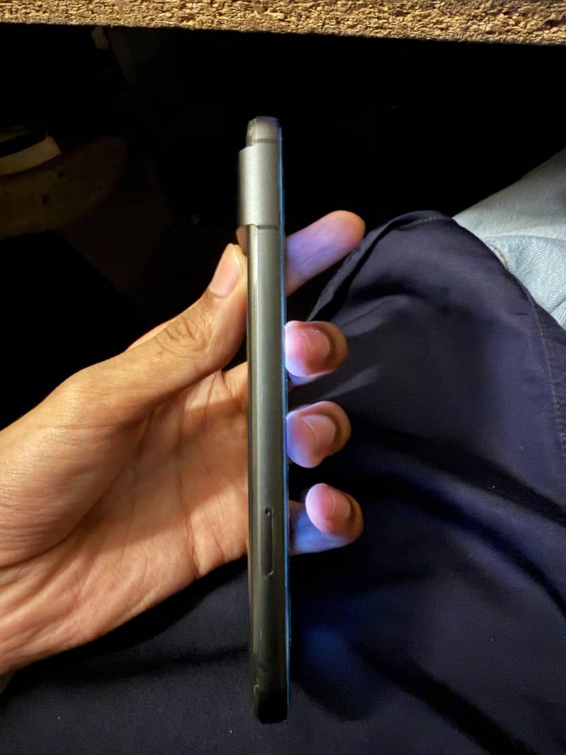 Google Pixel 8 1