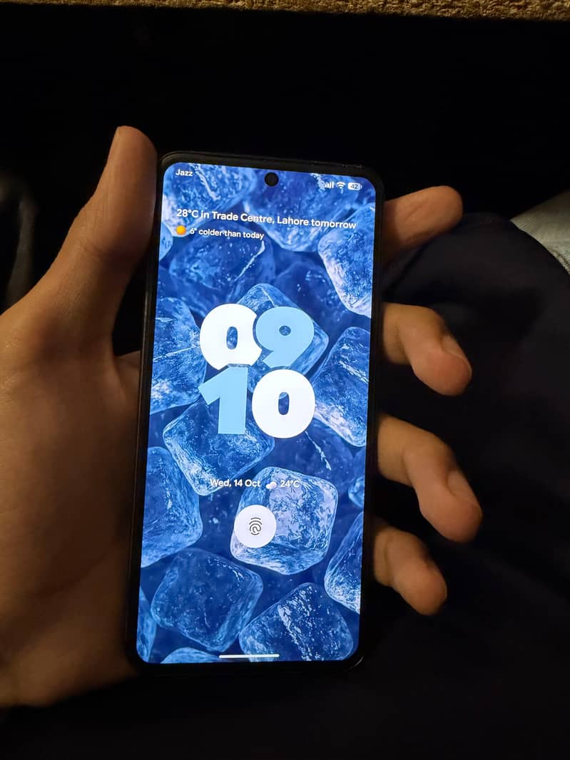 Google Pixel 8 2