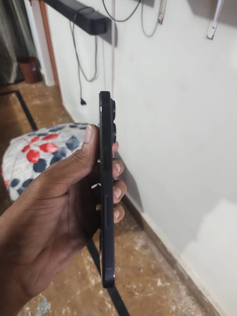 Apple iPhone 14 Pro 1