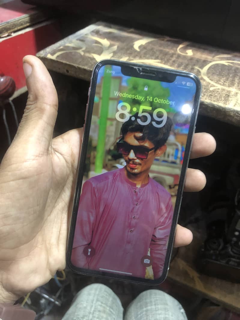 Apple iPhone X 2