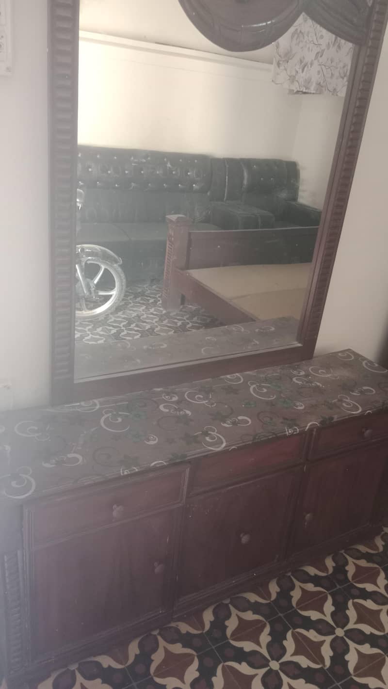 Bed + Side Table + Show case + Dressing 5