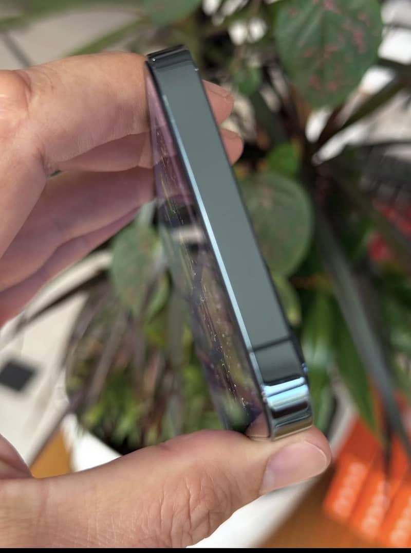 Apple iPhone 12 Pro 5