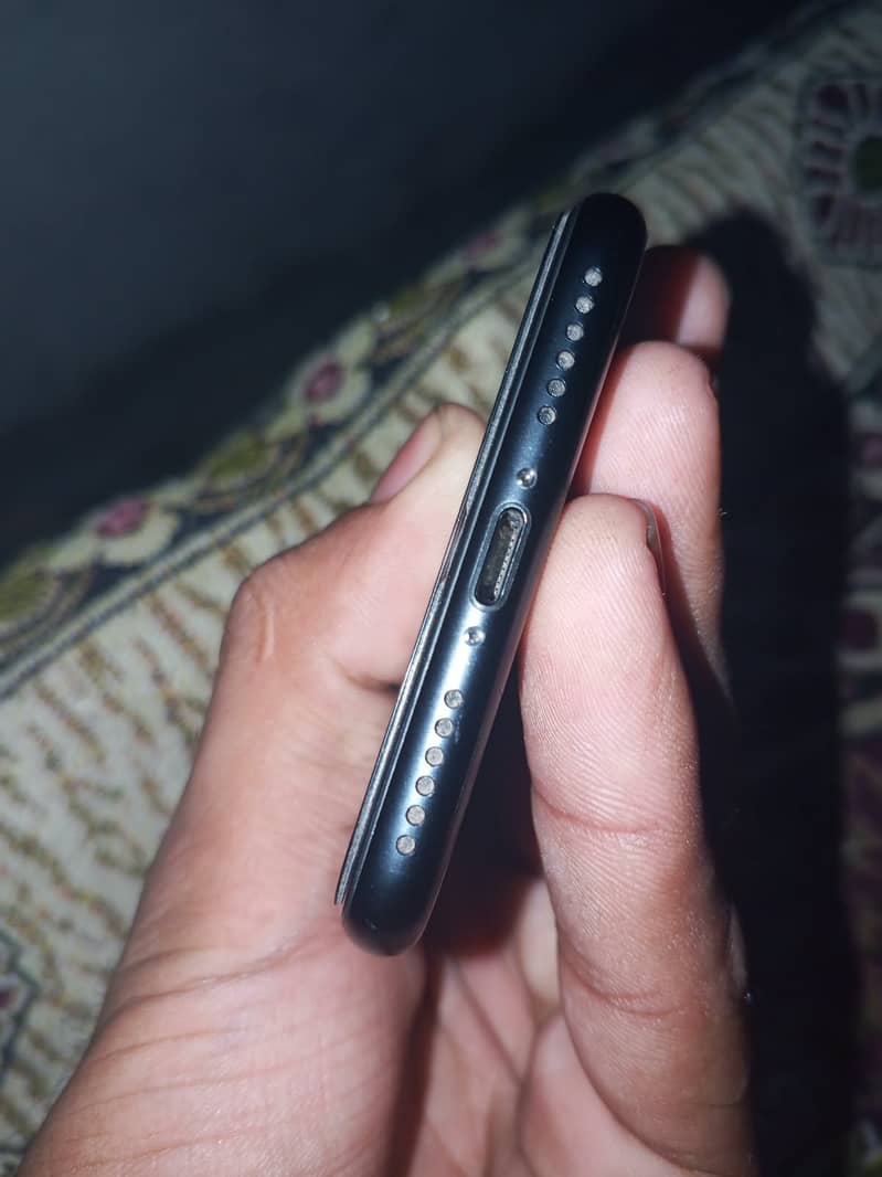 Apple iPhone 7 5