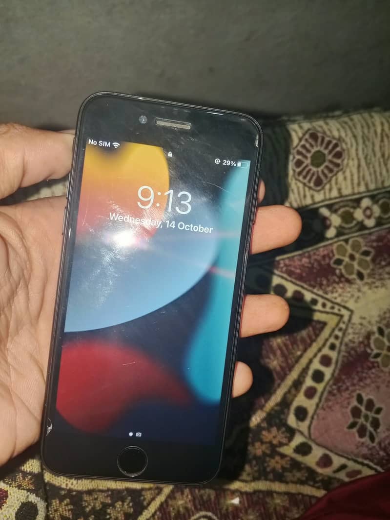 Apple iPhone 7 6