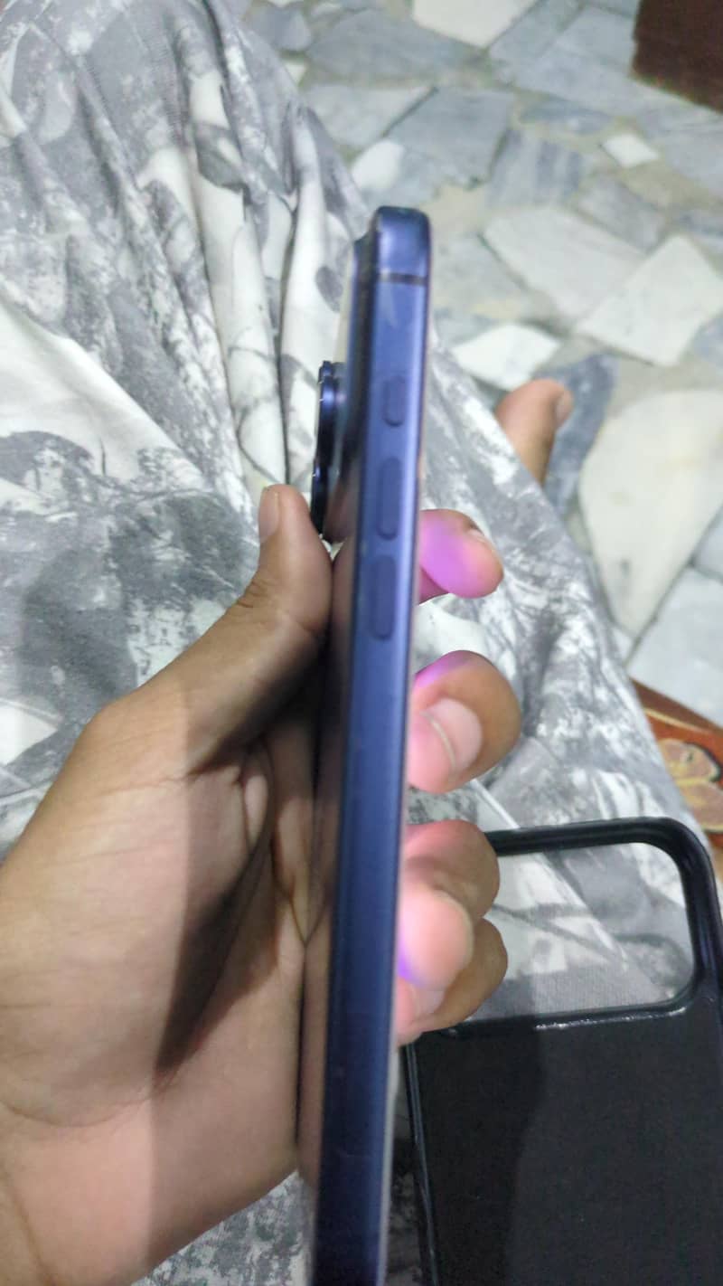 Apple iPhone 17 Pro Max 1