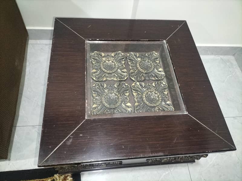 sofa with table excellent condition 6