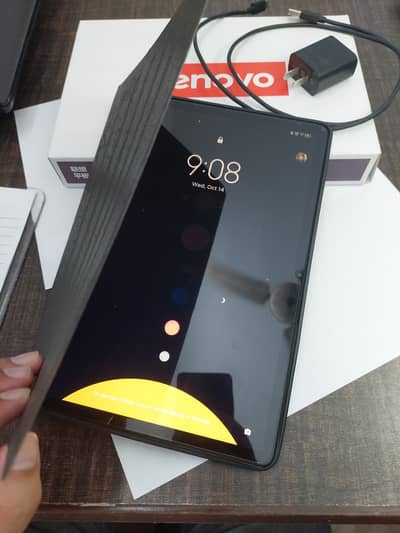 Lenovo Tab M11 (like new)