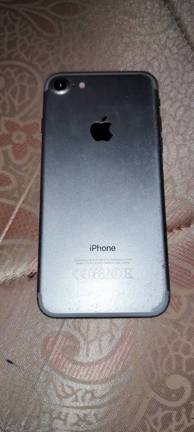 Apple iPhone 7