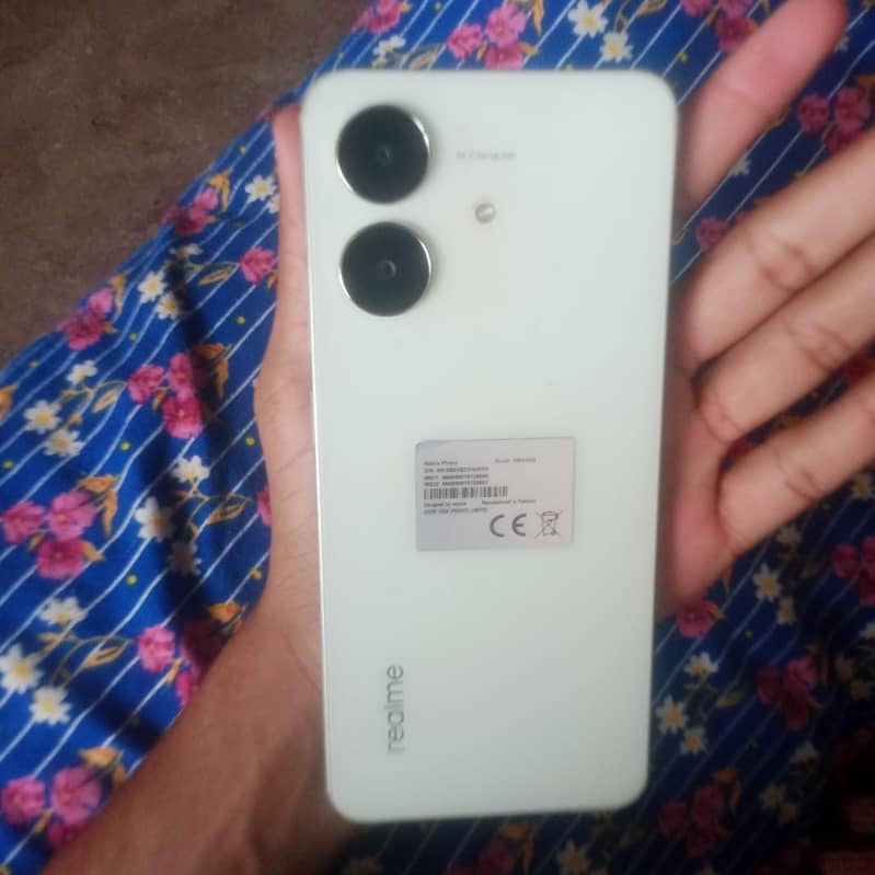 Realme Note 60x 4