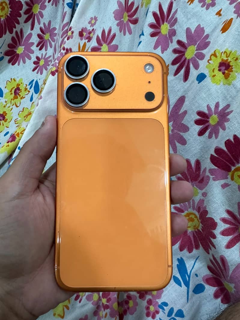 Apple iPhone 17 Pro Max 0