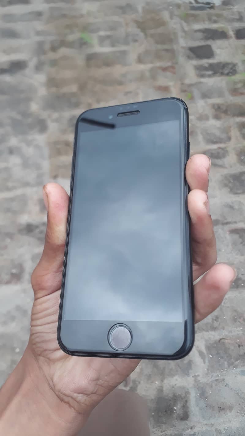 Apple iPhone SE 2