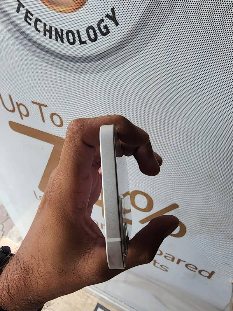 Apple iPhone 12 5
