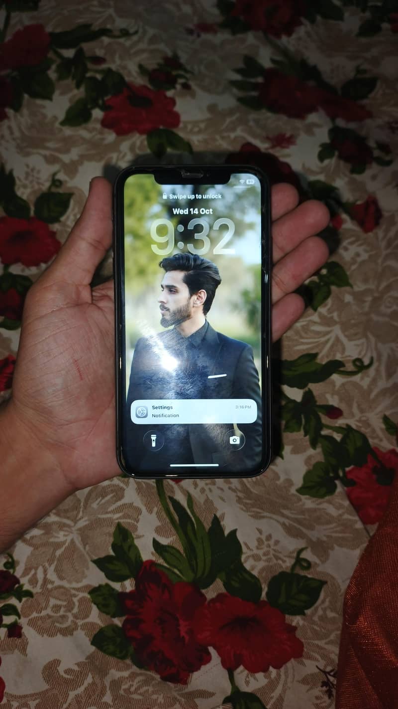 Apple iPhone 11 1