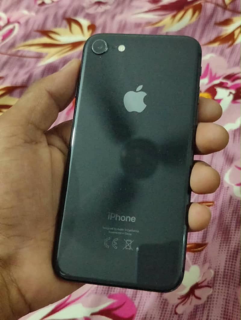 Apple iPhone 8 2