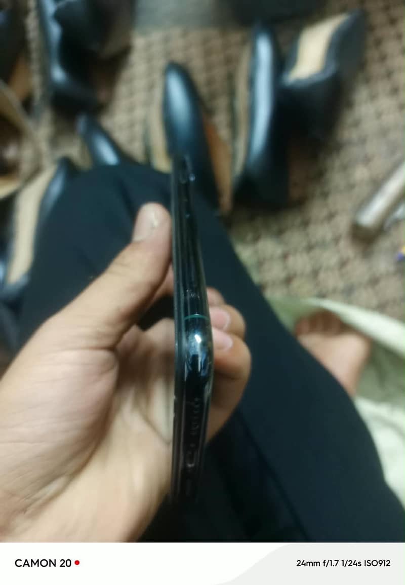 Apple iPhone 11 Pro max 2