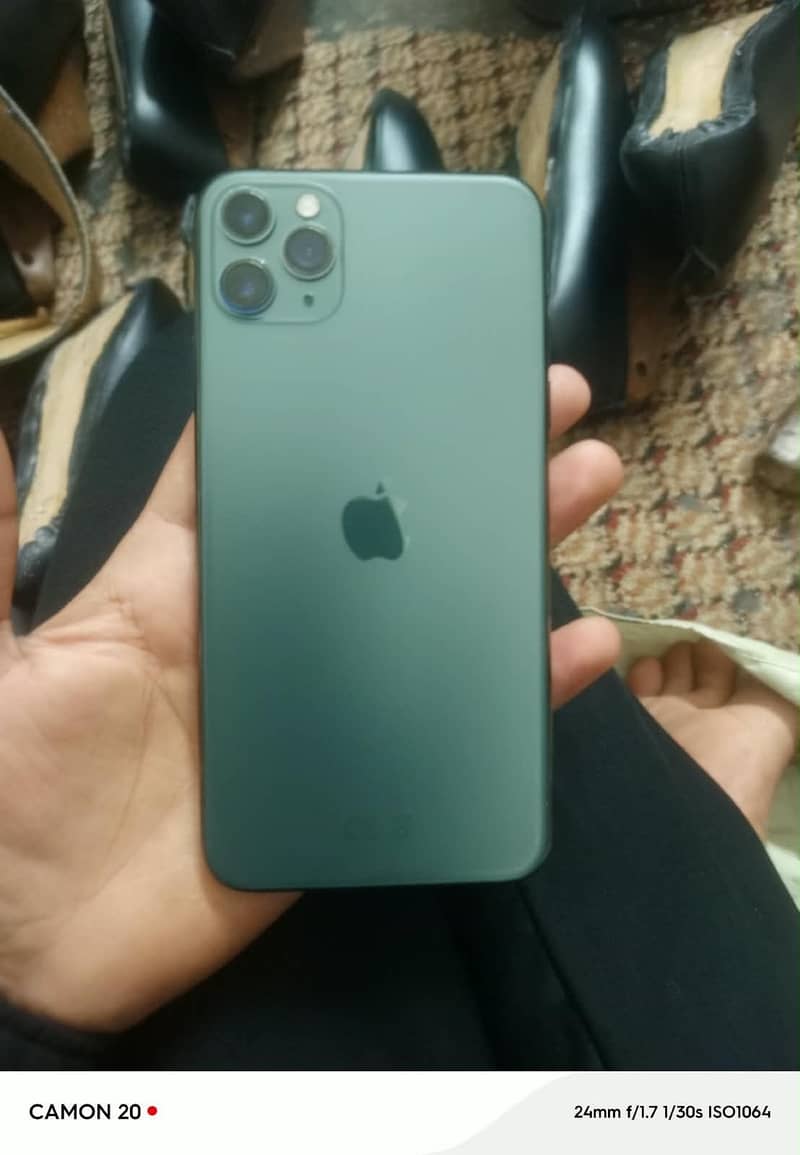Apple iPhone 11 Pro max 4