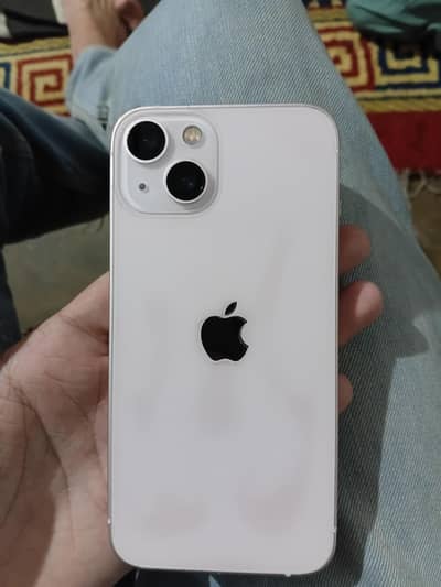 Apple iPhone 13