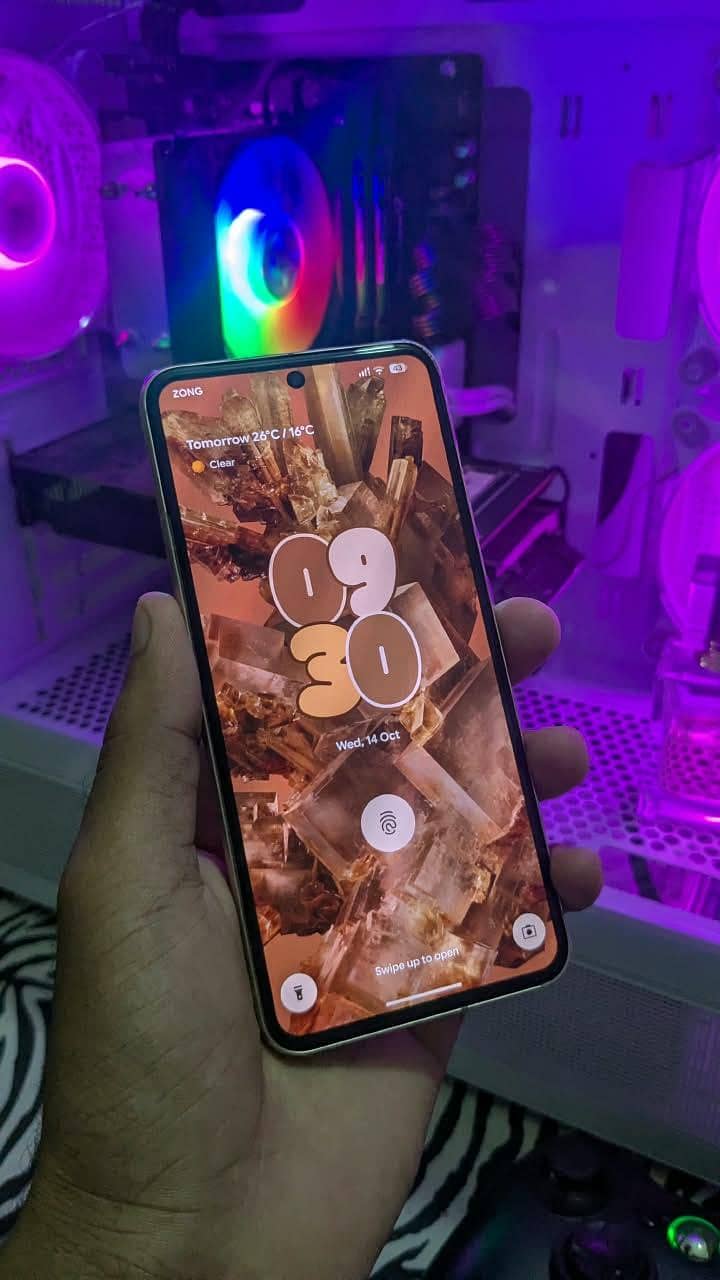 Google Pixel 8 5