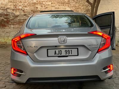 Honda Civic VTi Oriel Prosmatec 2018 contact no 03309317777