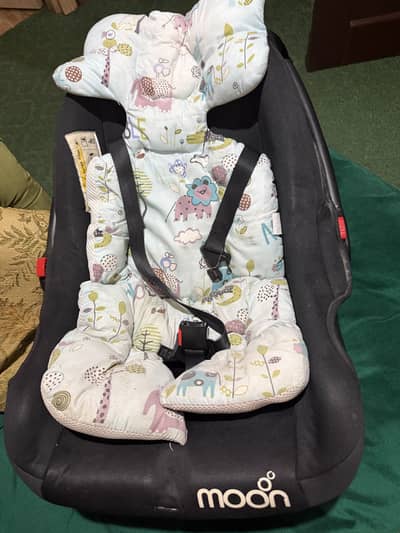 Car seat rocking bed
