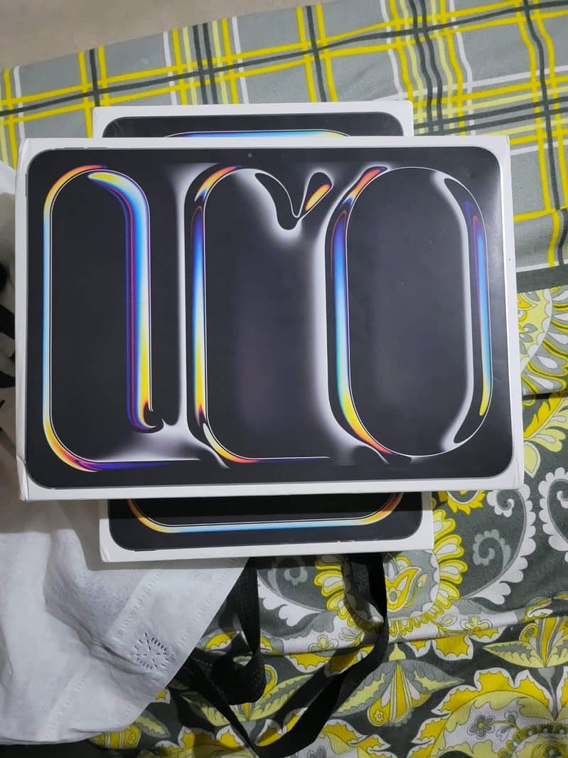 Ipad11 pro 11 inch box pack 0