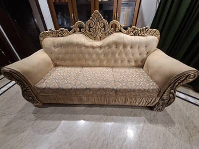 7 Seater Sofa – Neat & Clean Condition