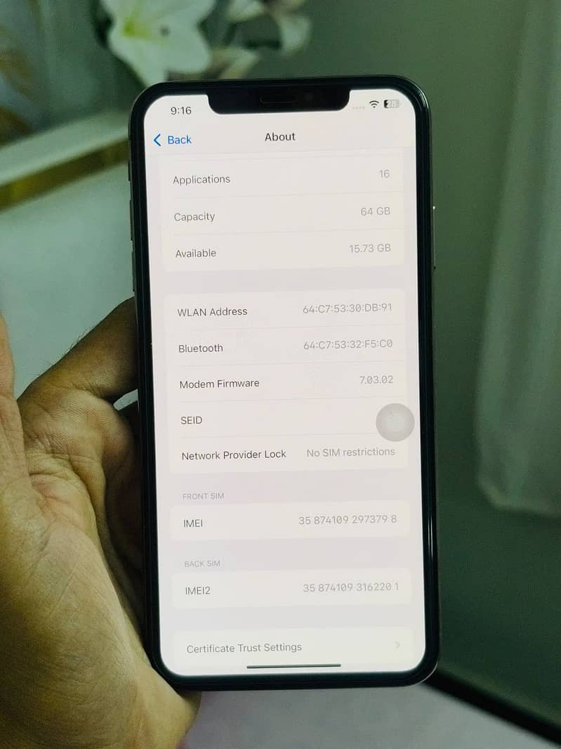 Apple iPhone XS Max 3