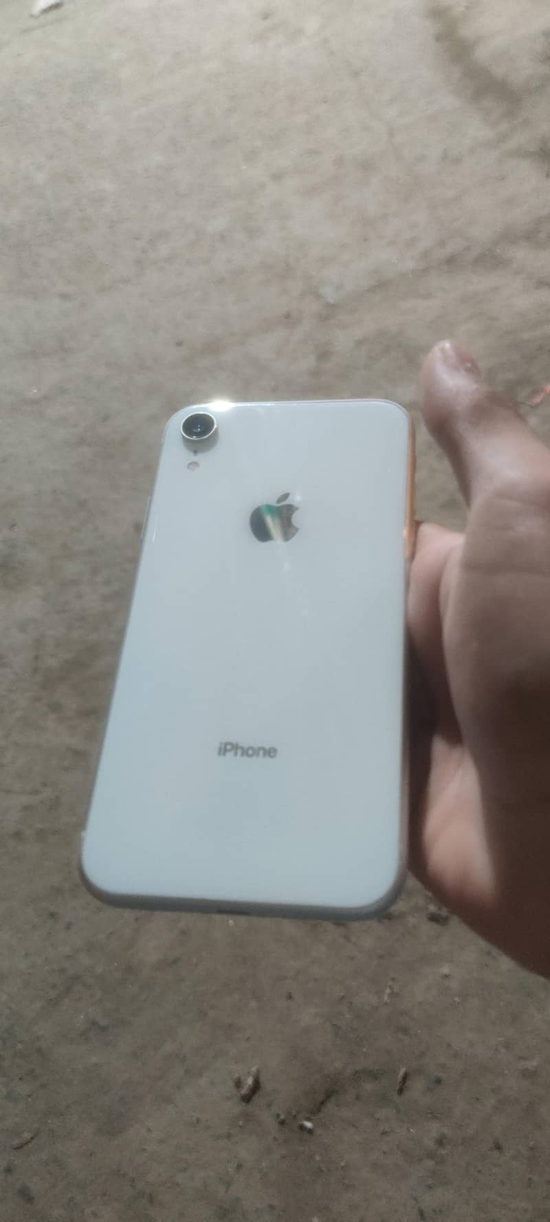Apple iPhone XR 0