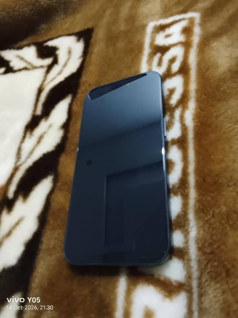 Apple iPhone 15 Pro 3