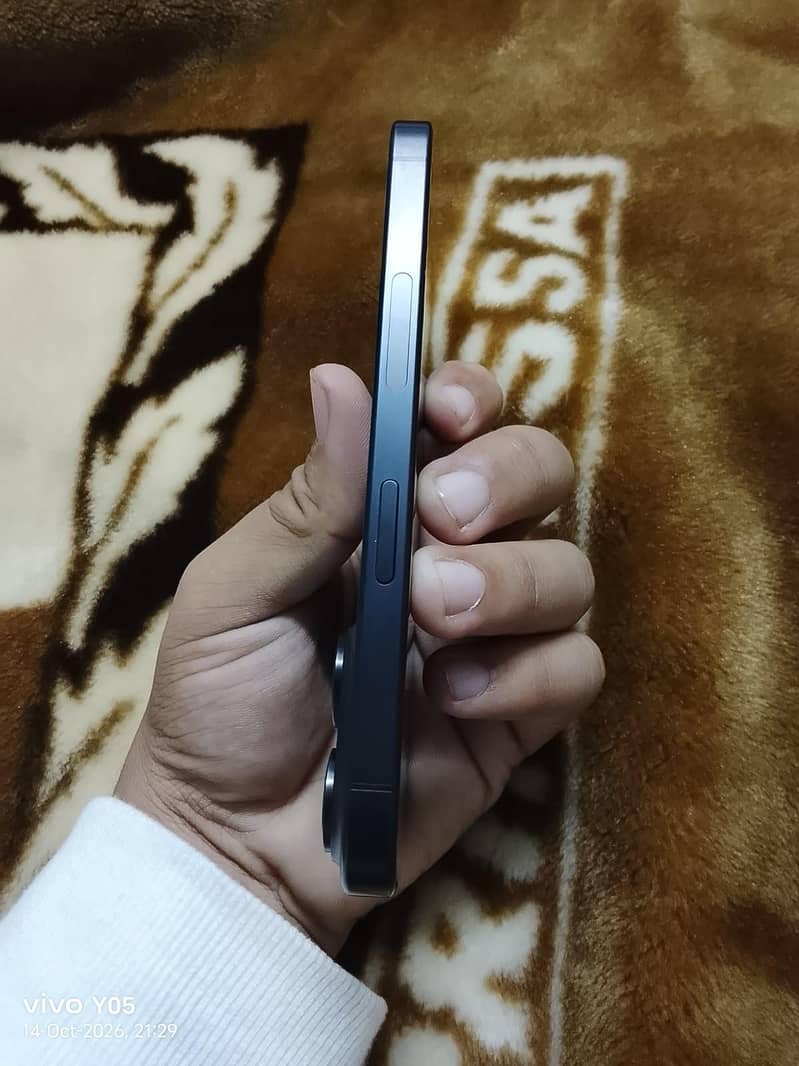 Apple iPhone 15 Pro 5
