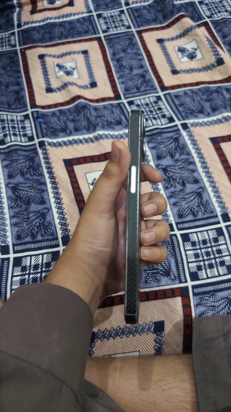 Apple iPhone 14 2