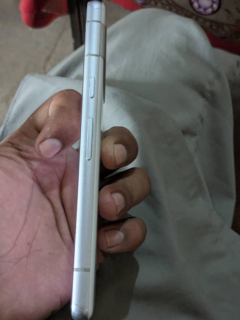 Google Pixel 7a 8