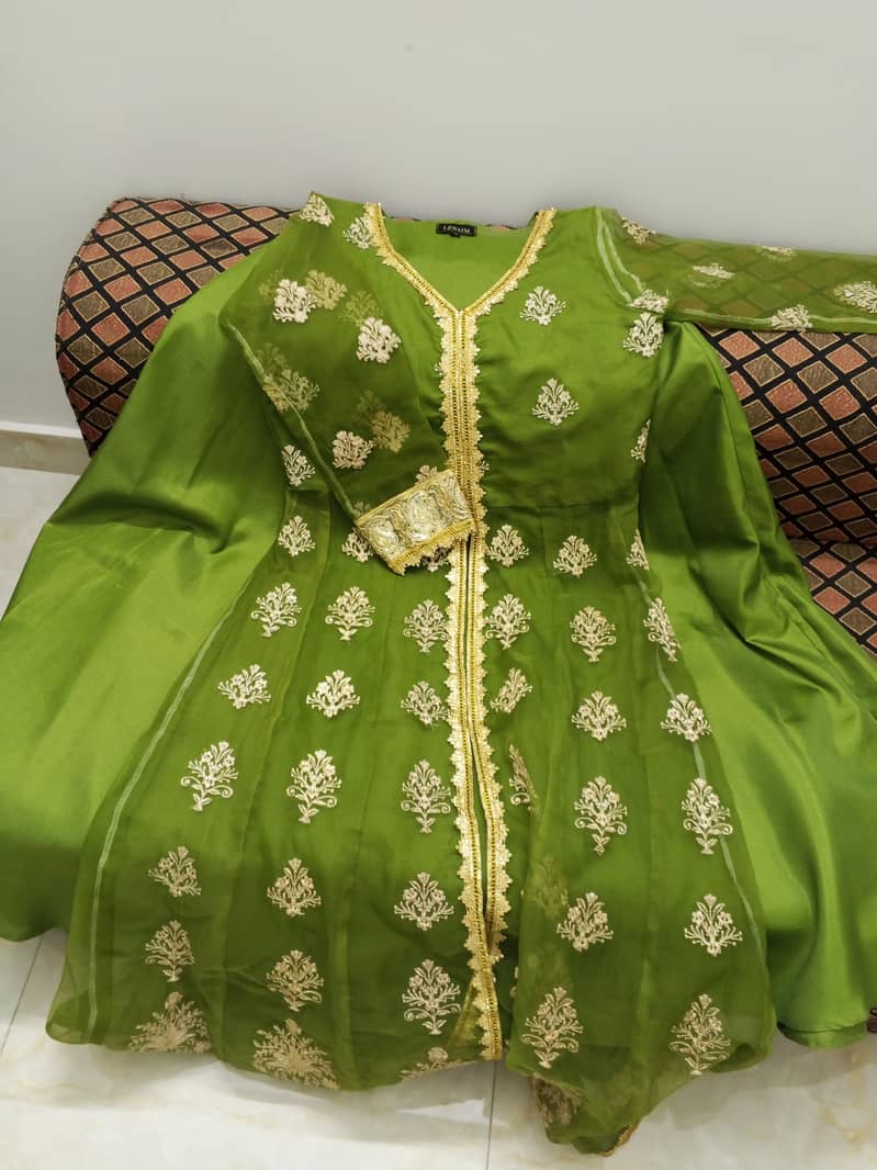 double lehnga 4