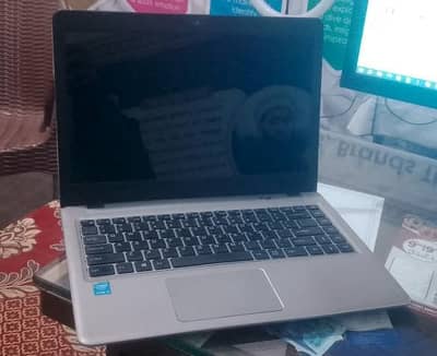 Core i7 4th Gen | 8GB RAM | 500GB HDD Bitespeed