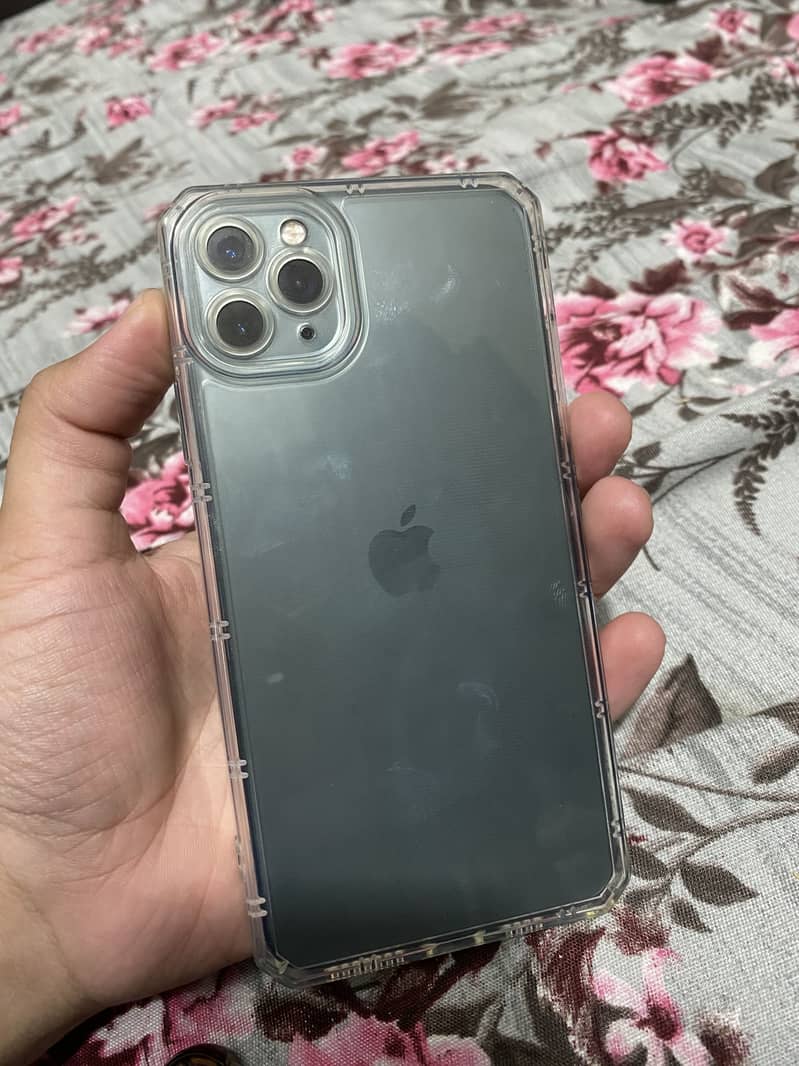 Apple iPhone 11 Pro Max 0