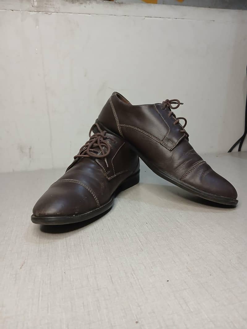 LEATHER SHOES 2