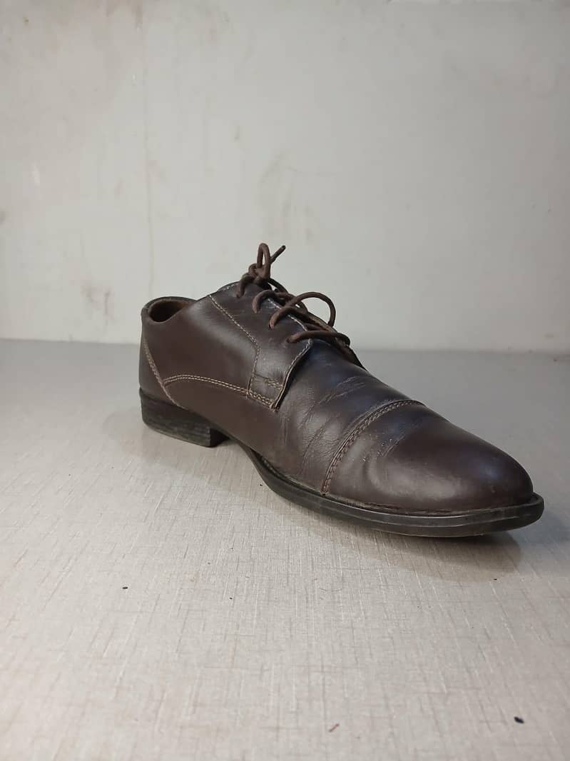 LEATHER SHOES 5