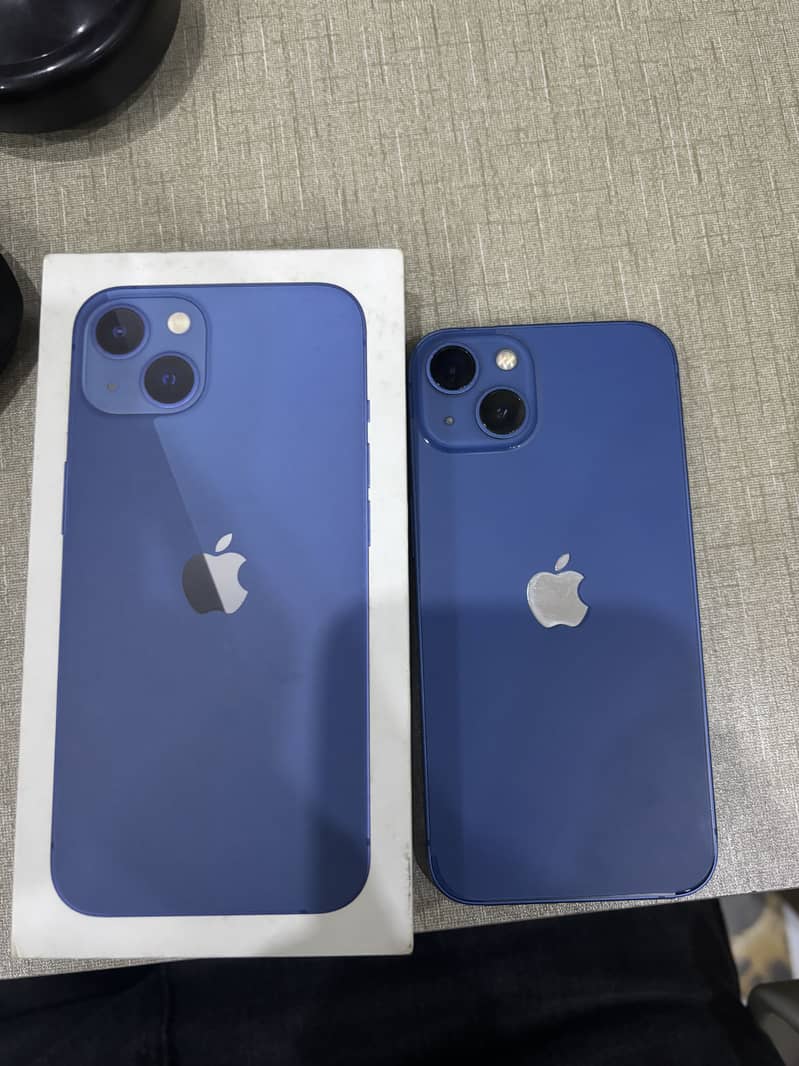 Apple iPhone 13 0