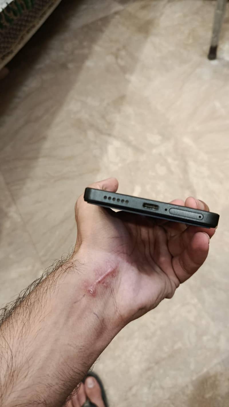 Xiaomi Redmi Note 14 9