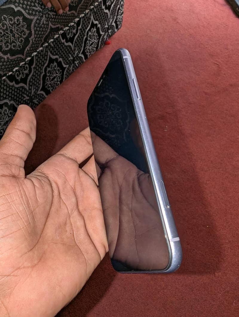 Apple iPhone 11 1