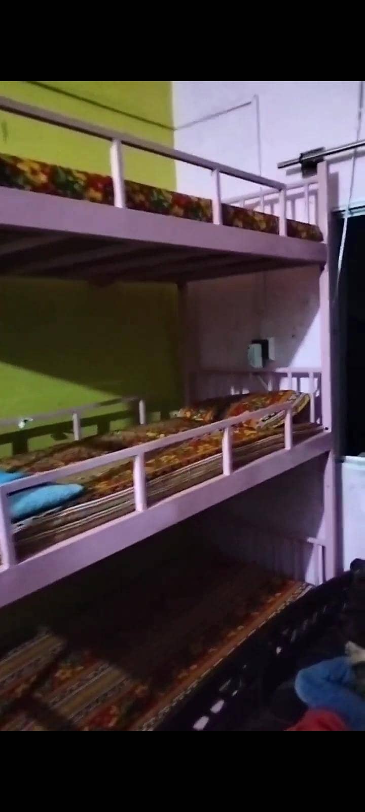 Iron Bed 0