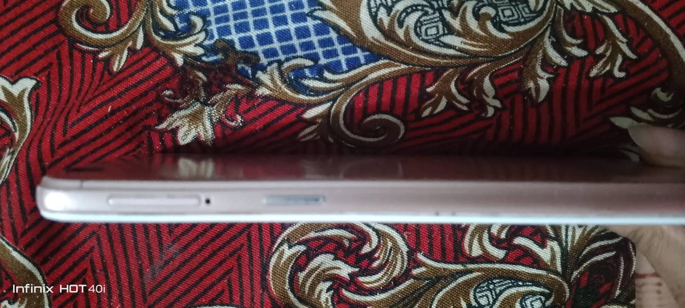OPPO A57 2