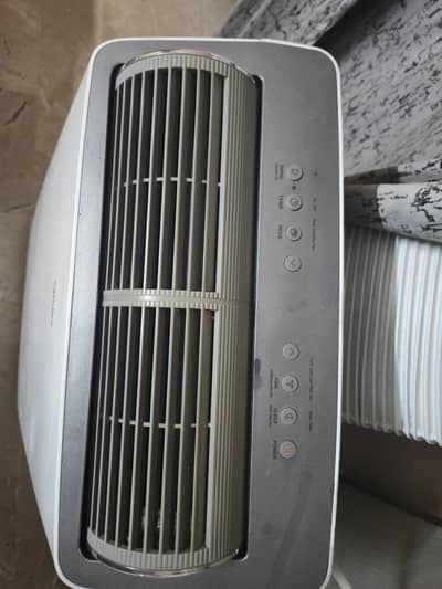 Midea Portable Air Conditioner 1.25 ton
