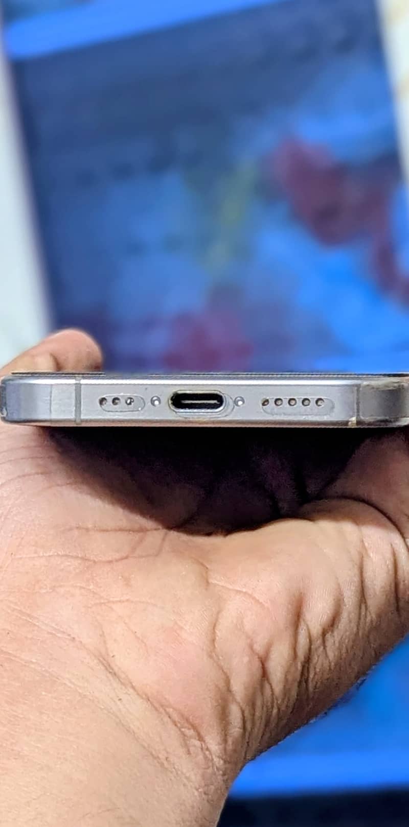 Apple iPhone 15 Pro 2