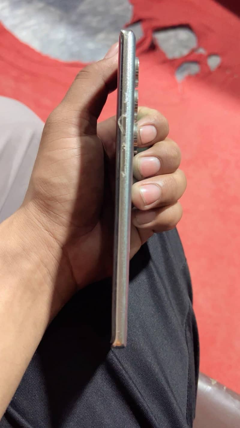 Tacno Camon 40 pro 3