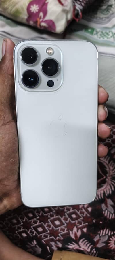 Apple iPhone 13 Pro