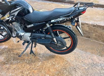 yamaha ybr 125 g black 10/10 condition